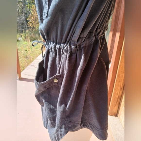 FREE PEOPLE Too FAR BLACK LONG TUNIC Utility Cargo Vest XS Sleeveless Button Up - Picture 7 of 10